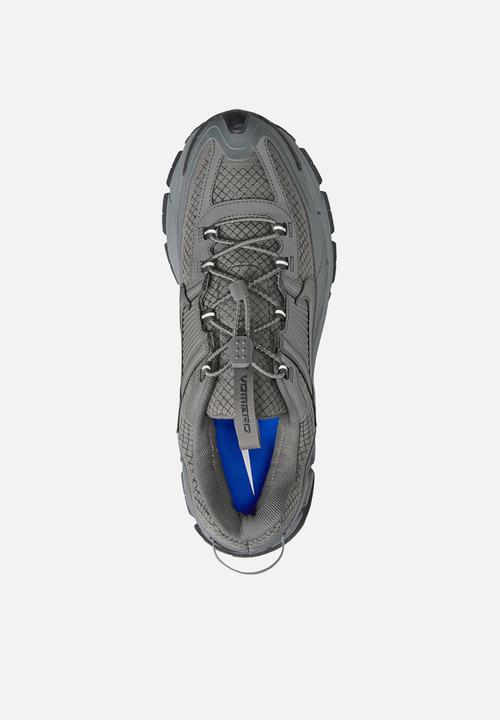 Nike - Zoom Vomero Roam