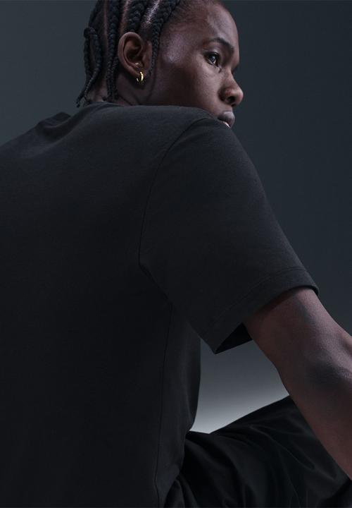 Nike - NSW  Tee Goddne Photo SS Tee - Black