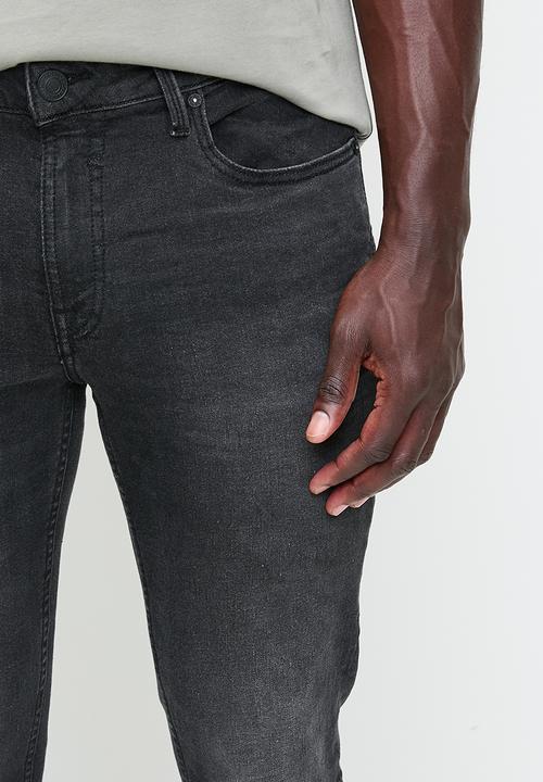 GUESS - Skinny - Washed Back Black Wash