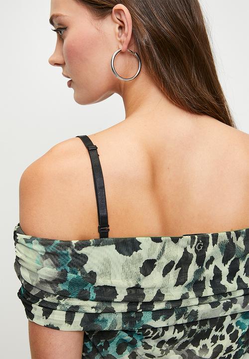 GUESS - Off Shoulder Verdiana Dress - Aquarelle Leopard Print
