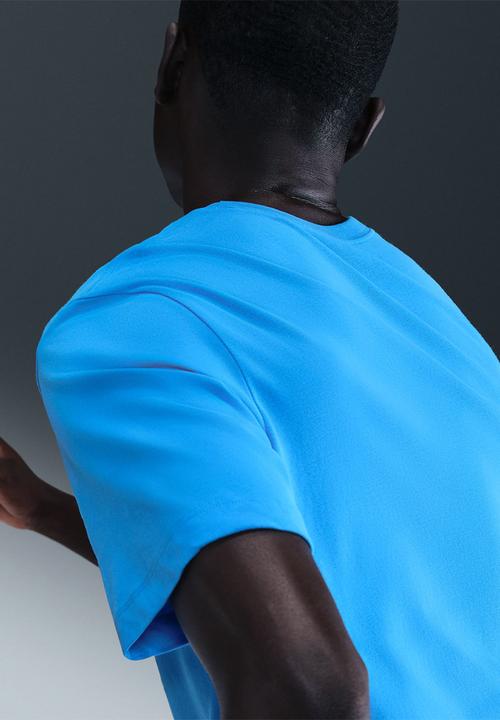 Nike - Dri-FIT Running Swoosh  T-Shirt  - Blue Hero/White