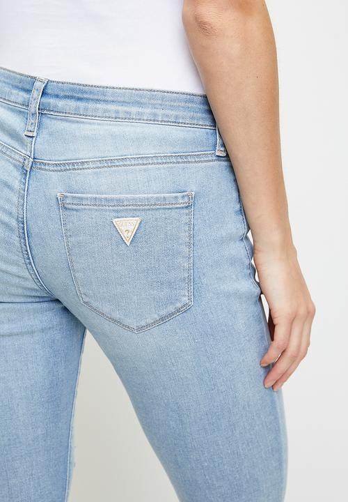 GUESS - Tayla Power Skinny Jeans - Light Wash