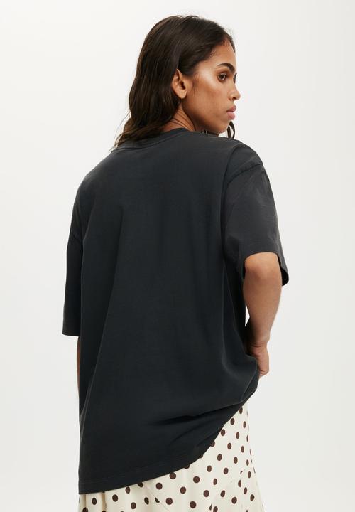 Cotton On - The lcn music premium boxy graphic tee - lcn nirvana snake/washed black