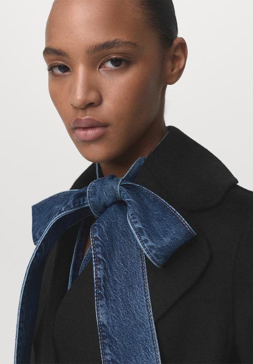 MANGO - Abrigo batin - black