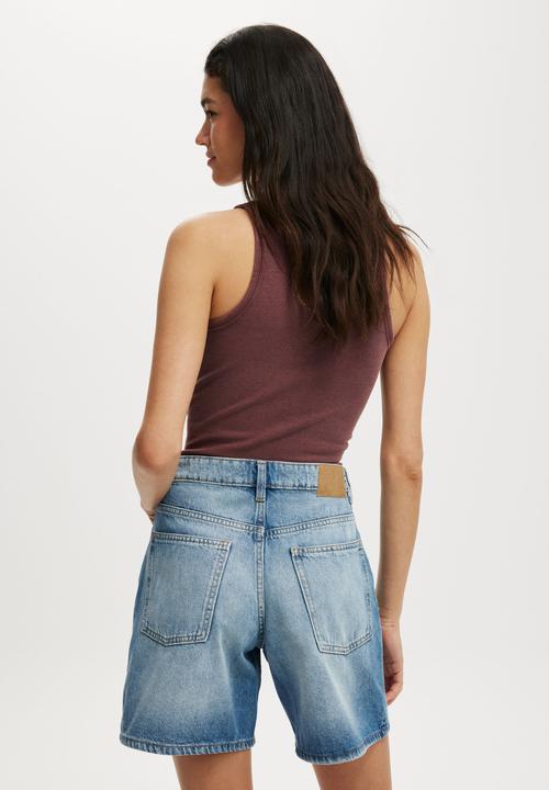 Cotton On - Relaxed Denim Short - Y2K Tint Blue