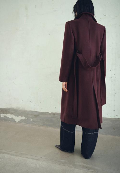 MANGO - Abrigo sirenita - dark red