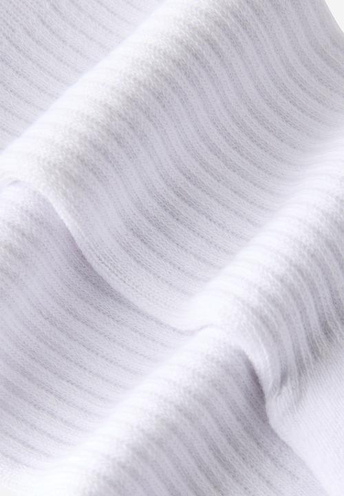 Cotton On - Performance studio crew sock - solid white