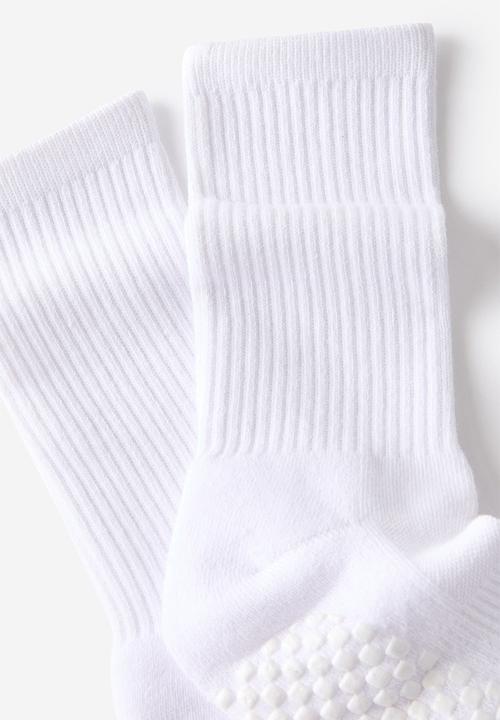 Cotton On - Performance studio crew sock - solid white