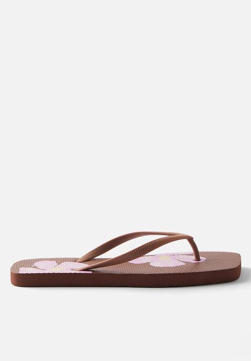 Cotton On - Square toe flip flop - kalea brown