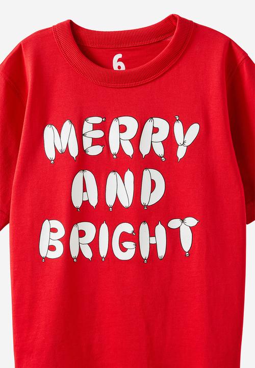 Cotton On - Jonny short sleeve graphic print tee - varsity red/merry and bright