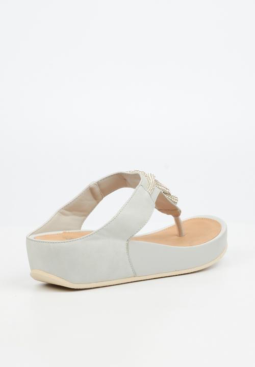 Butterfly Feet - Delia 14 T-Bar - Grey