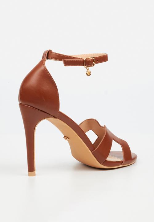 Miss Black - Jazz 39 h-cut heel - tan