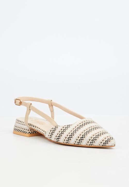 Butterfly Feet - Lorelei 1 Closed Toe Slingback - Neutral