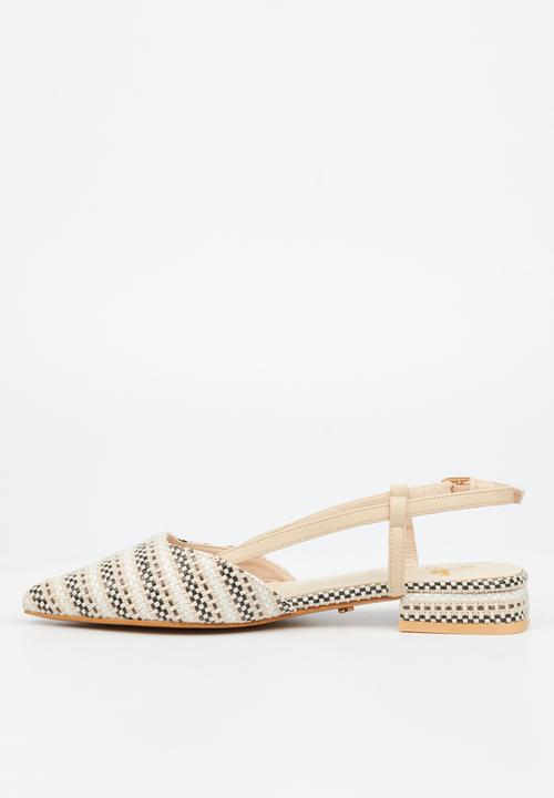 Butterfly Feet - Lorelei 1 Closed Toe Slingback - Neutral