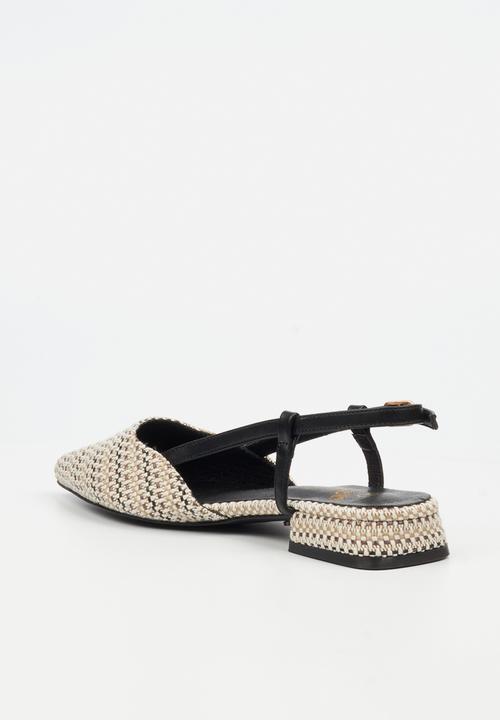 Butterfly Feet - Lorelei 1 Closed Toe Slingback - Black