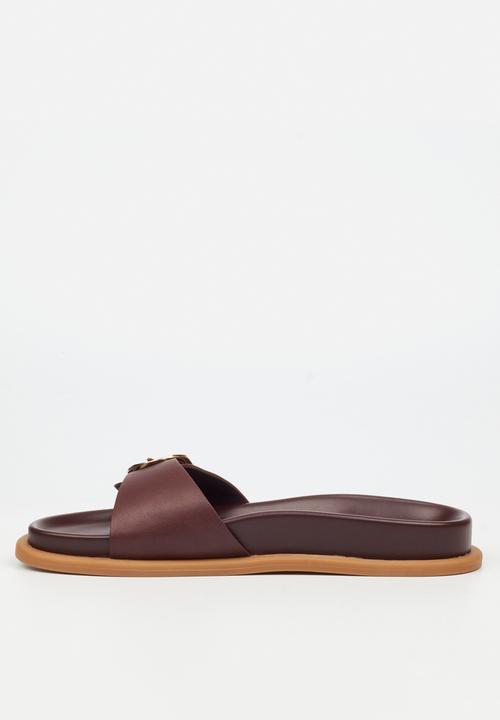 Miss Black - Polpetta 2 buckle sandal - plum