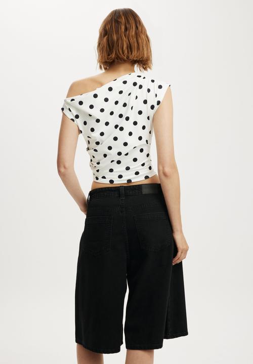Cotton On - Lyocell Wide Denim Jort - Dire Black