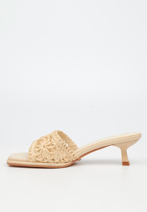 Miss Black - Parsley 1 comfort sock raffia kitten heel - beige