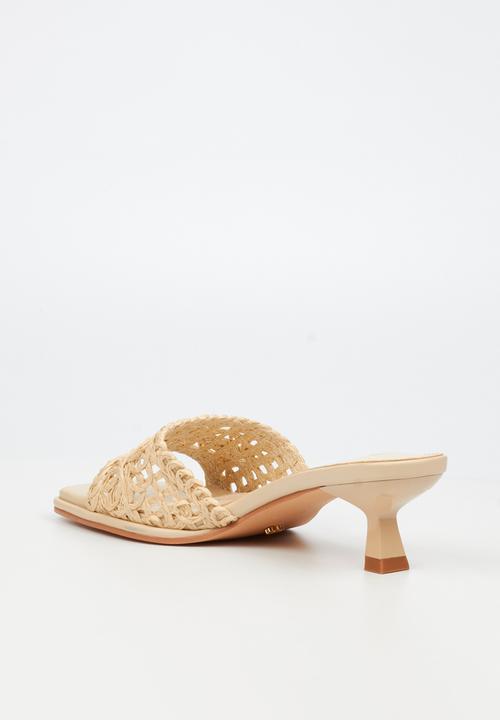 Miss Black - Parsley 1 comfort sock raffia kitten heel - beige