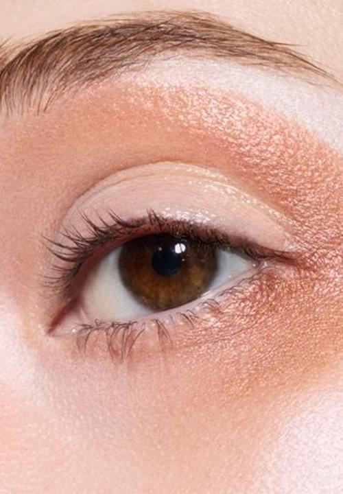 MAC - DAZZLE Glitter Single Eye Shadow Compact