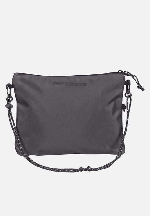 New Balance  - NB Athletics Crossbody - Black