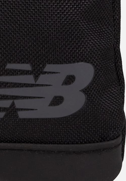 New Balance  - Essentials Sling Bag - Black