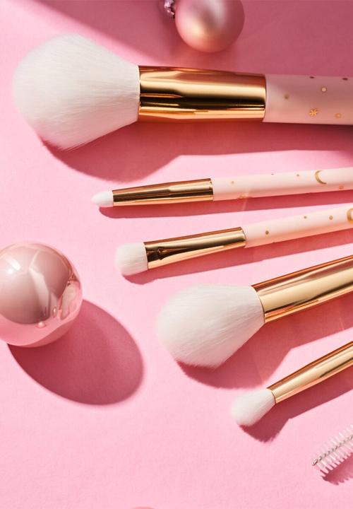 essence - Merry Sweet Wishes Brush Set