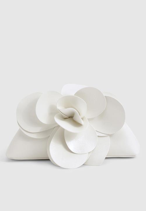 boohoo - Statement flower clutch bag - white