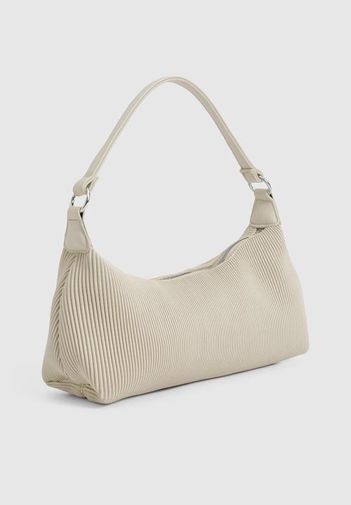 boohoo - Pleated pu shoulder bag - stone