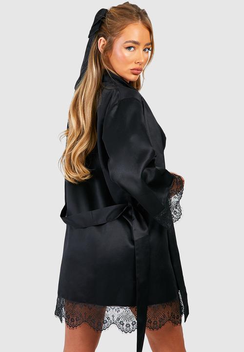 boohoo - Satin lace trim robe - black