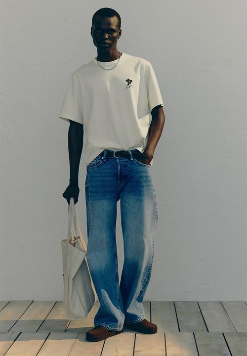 H&M - Coolmax® regular fit T-shirt - cream/édition d'été
