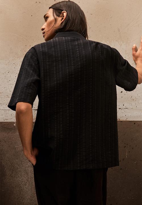 H&M - Regular fit textured resort shirt - black