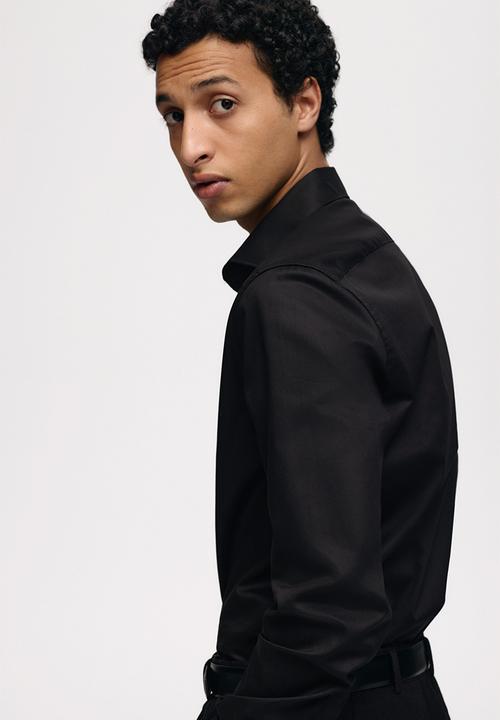 H&M - Slim fit cotton shirt - black