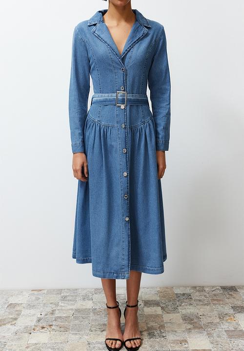 Trendyol - Belted Jacket Collar Maxi Denim Dress - Light blue