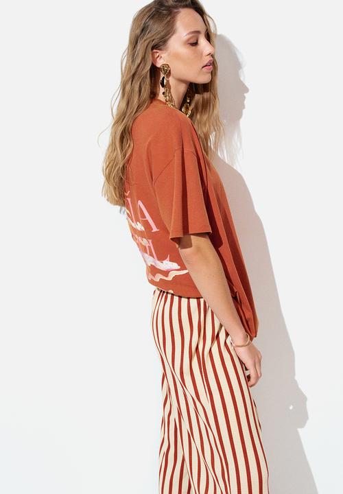 H&M - Straight drawstring trousers - beige & red striped