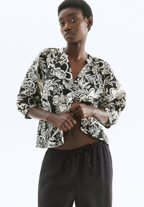 H&M - Balloon-sleeved poplin blouse - black/floral