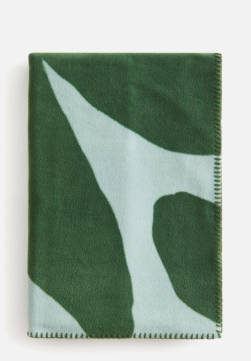 H&M - Patterned fleece blanket - turquoise/patterned