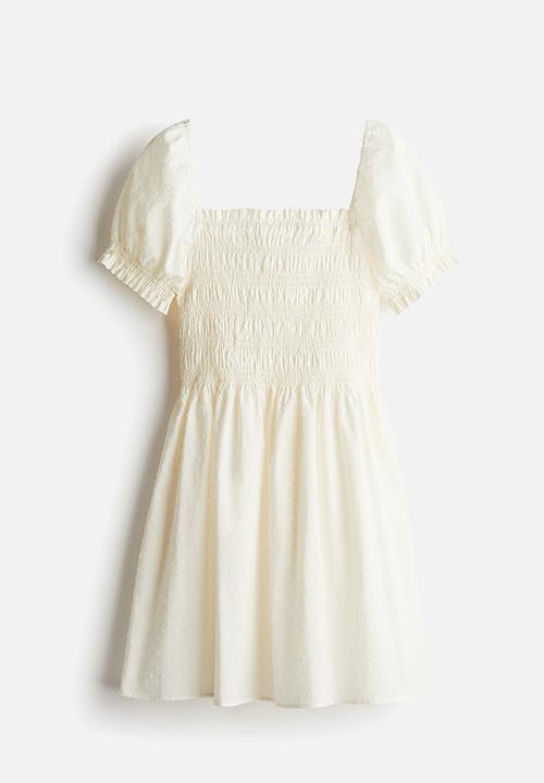 H&M - Smocked poplin dress - cream