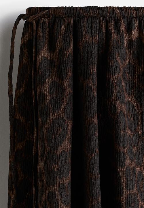 H&M - Crinkled jersey shorts - dark brown