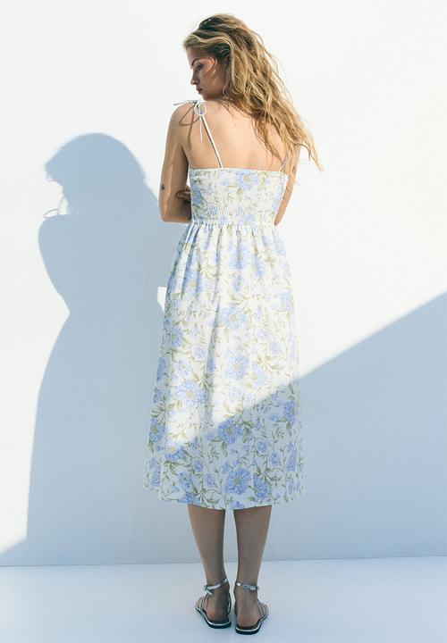H&M - Tie-strap smocked dress -  white/floral
