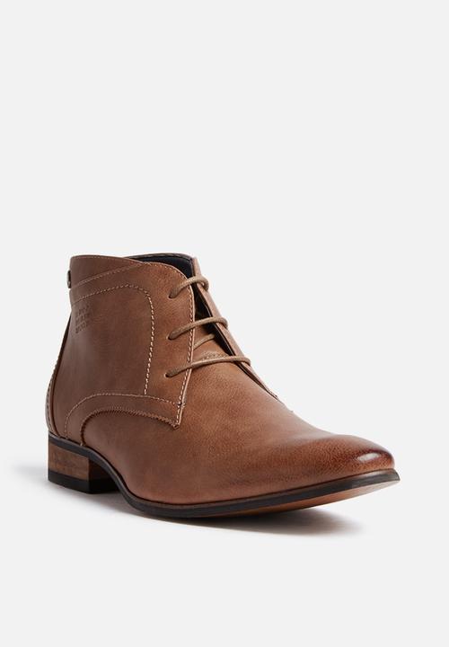 Gino Paoli - Distressed ankle boot