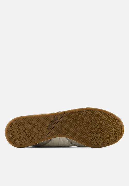 New Balance  - URC42PMB