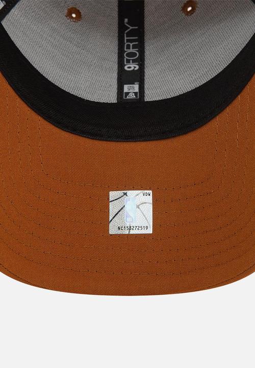 New Era - 940 Repreve Mini Logo Loslak - Brown
