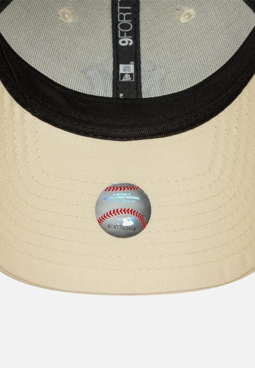 New Era - 940 Team Outline Neyyan - Stone