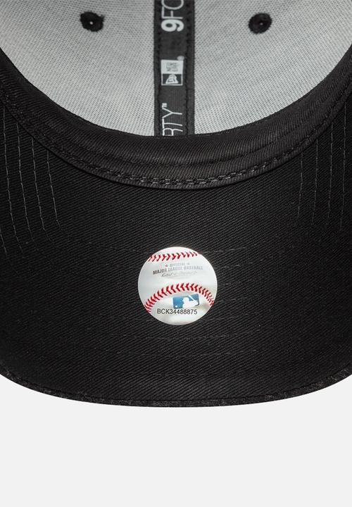 New Era - 940 Melton Wool  Neyyan - Black/White