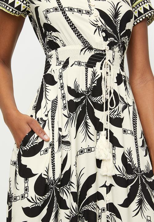 Izabel London - V-Neck Cap Sleeve Button Through Maxi Dress Border Print - Multi Black