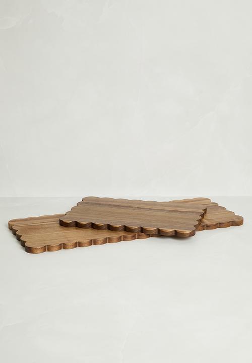Home Classix - Scalloped Edge Wooden Board 36x24x1.5cm - brown
