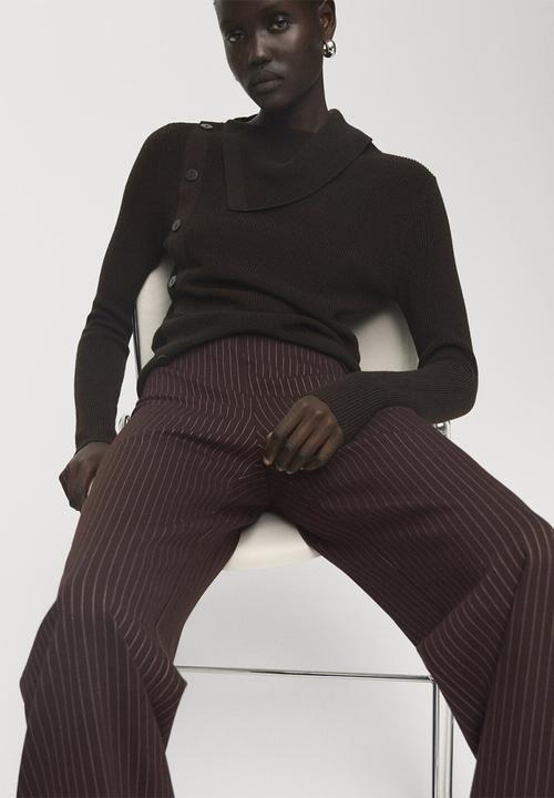 MANGO - Trousers brin -  brown