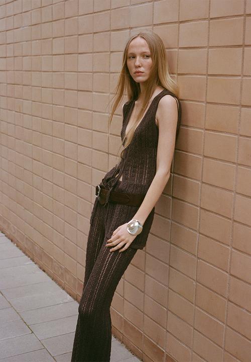 MANGO - Trousers magnolia -  dark brown