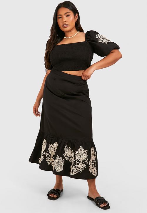 boohoo - Plus woven embroidery midaxi skirt -  black